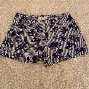 Vineyard vines shorts